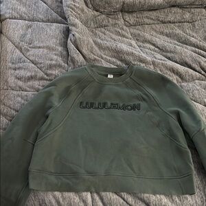 Lululemon Green Sweatshirt